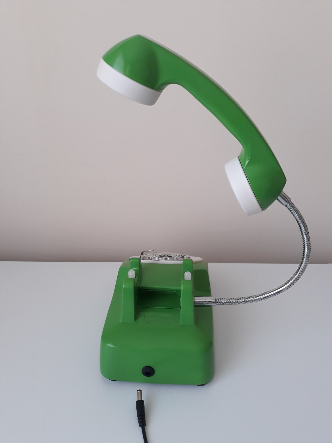 📞Vintage Orange Telephone Lamp